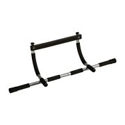 Capetan® Omega šipka za zgibove , postavljena na okvir vrata Capetan® Omega šipka za zgibove , postavljena na okvir vrata