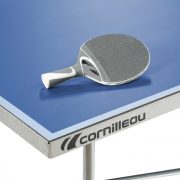 Cornilleau Crossover 100  Outdoor PLAVI Vanjski stol za ping pong s nožicom za niveliranje, mogućnost odabira solo igranja