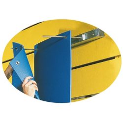 Stalak zidni za vješanje gimnastičkog tepiha.